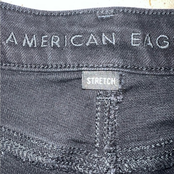 American Eagle Ripped/Distressed High Rise Stretch Black Shorts Size 2 - Picture 5 of 5